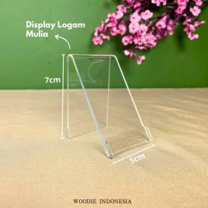 Display Logam Mulia